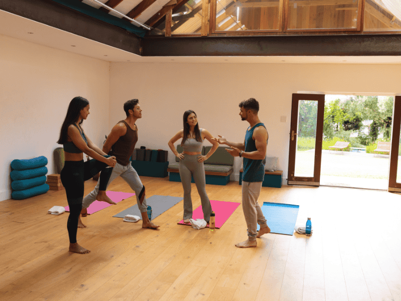 Plan Yoga Retreats